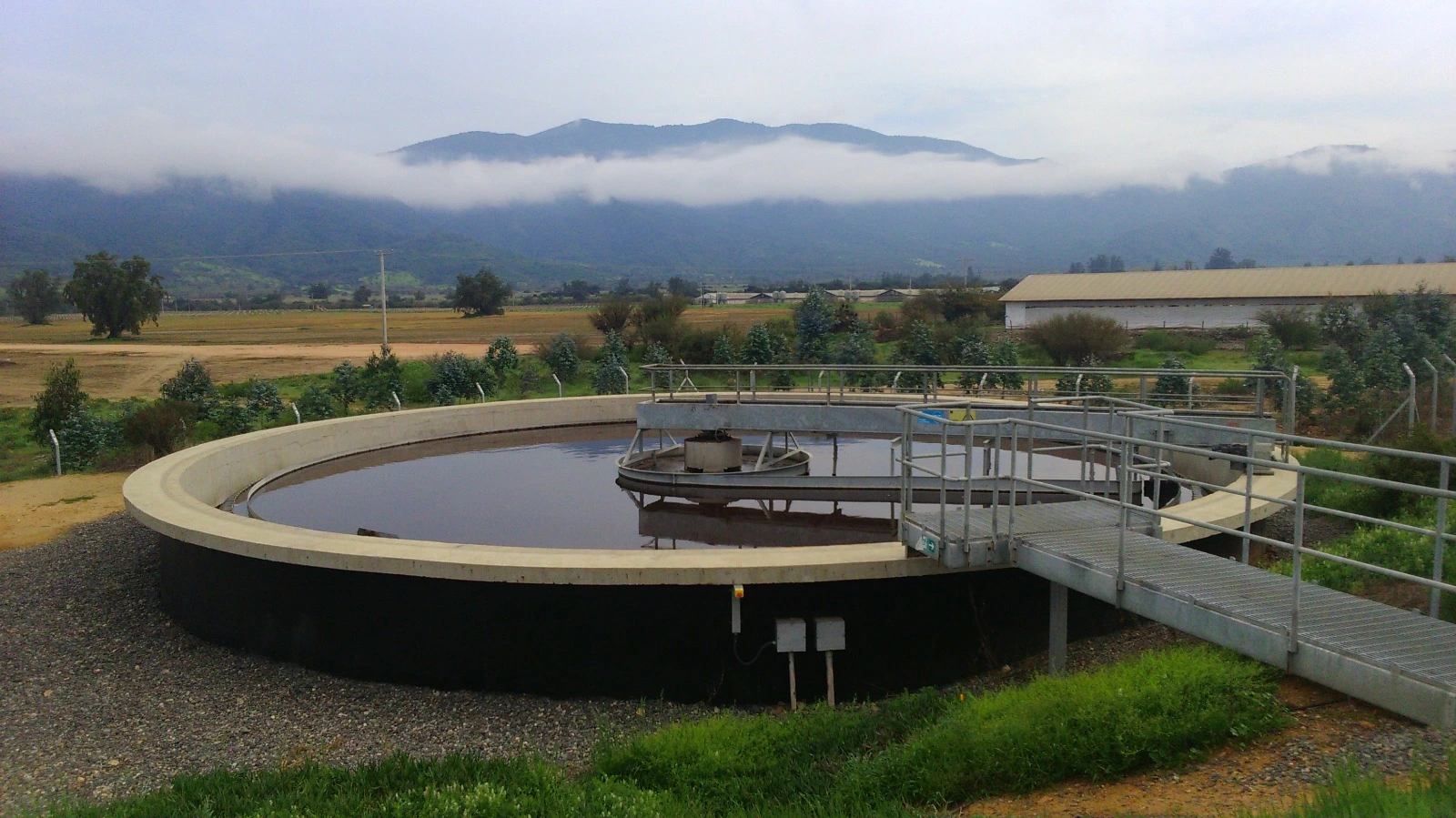 Proceso industrial de tratamiento de aguas con sulfato poliférrico Redoxi Water